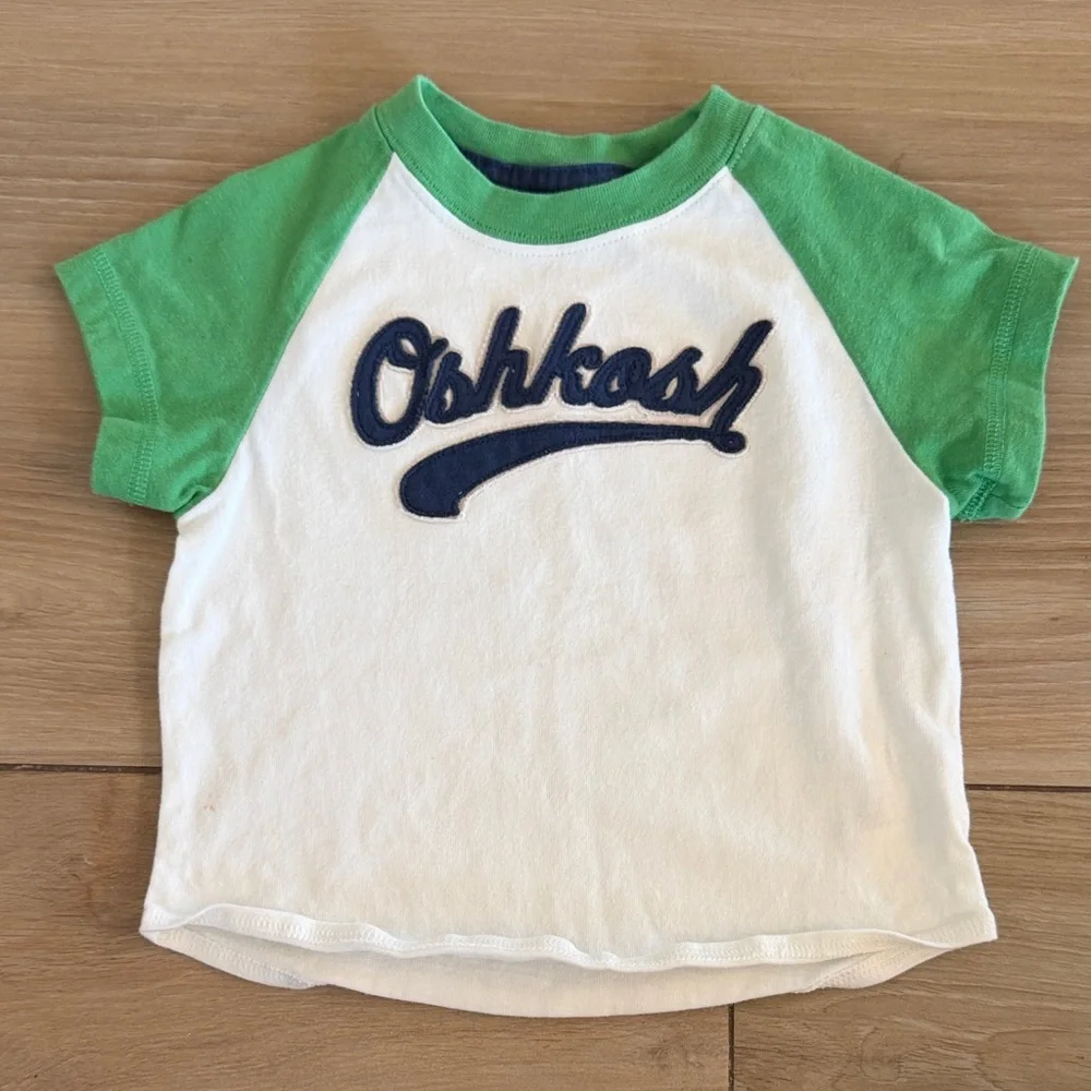 OshKosh Bgosh Boys 12M Raglan Tee and Fleece Shorts 2 Piece Set Blue Green White